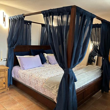 Foppoli Castle, Private 11Th Century Fortress With Panoramic View, Sauna And Hot Tub Overlooking The Valtellina Mazzo di Valtellina Exterior photo