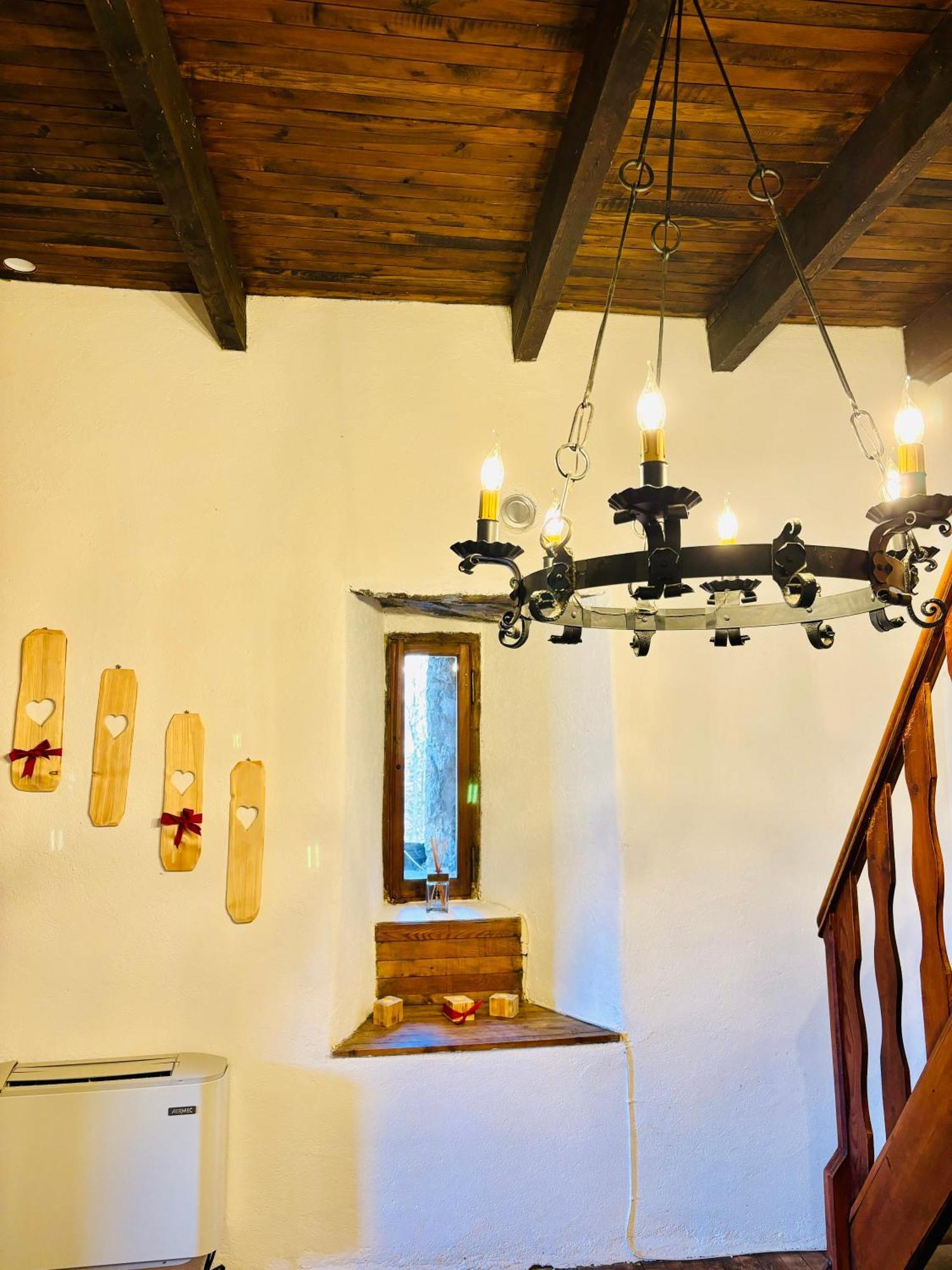 Foppoli Castle, Private 11Th Century Fortress With Panoramic View, Sauna And Hot Tub Overlooking The Valtellina Mazzo di Valtellina Exterior photo