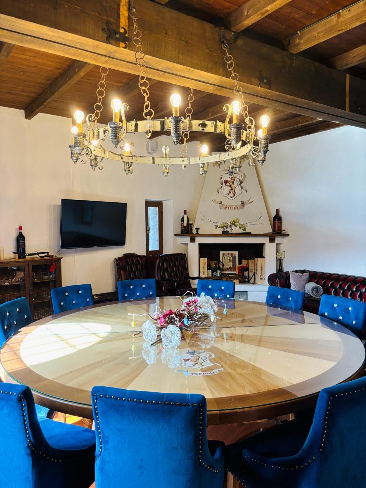 Foppoli Castle, Private 11Th Century Fortress With Panoramic View, Sauna And Hot Tub Overlooking The Valtellina Mazzo di Valtellina Exterior photo